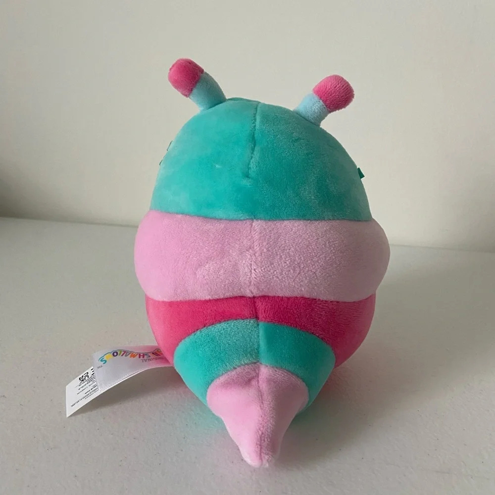 NWOT | Fluxie the‎ Valentine’s Day Caterpillar 5 inch squishmallow plush - Picture 3 of 5